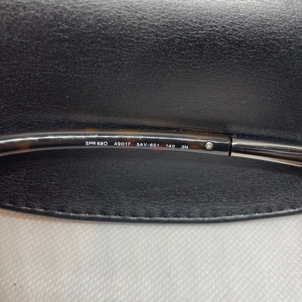 Prada Women’s Sunglasses SPR68O 5AV-3M 49/17/149 New No Tags - Picture 5 of 16